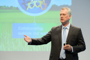 Adrian Percy, Director Global de I+D de Crop Science de Bayer